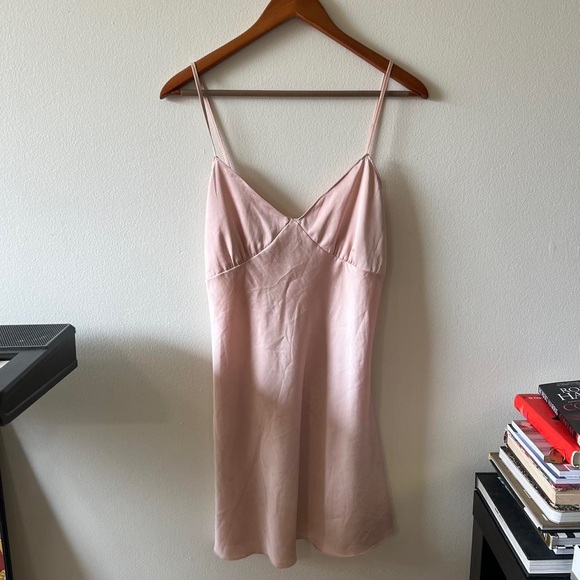 Elegant Pink Slip Dress - Picture 1 of 2